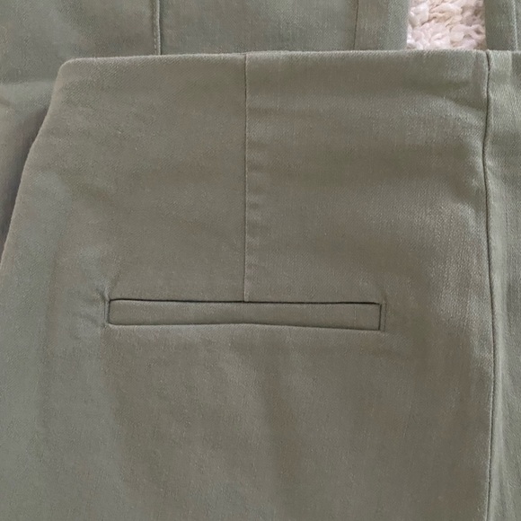 LOFT KICK FLARE CROP - Picture 6 of 8